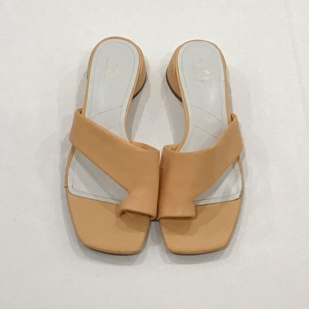 Leather Toe Thong, Franco Sarto, Size 8.5 - Picture 2 of 8